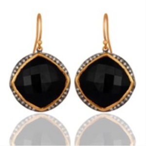 Nouvel arrivage de boucles d'oreilles en forme de coussin en argent Sterling 925 avec des pierres précieuses d'onyx noir - Product Image 1