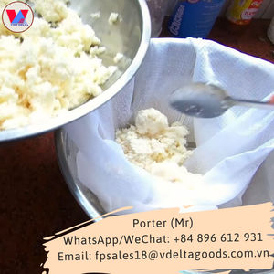 Tapioca Rallada Congelada Estándar de Exportación/Ingredientes para Pasteles y Postres (khoai Mi Bao Dong Lanh) Festivo - Product Image 2