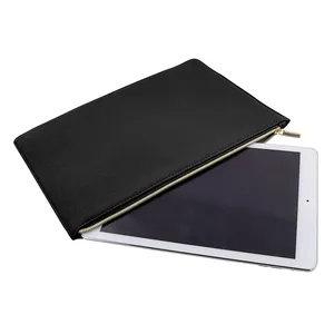 Custodia per Gadget Phoenix Personalizzata A4, Elegante Copertina per Proteggere la Tua Elettronica - Product Image 4