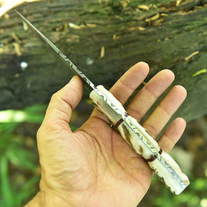 Cuchillo de Caza Personalizado OEM DIY de Acero de Damasco con Mango de Cuerno de Carnero - Cuchillo Premium para Supervivencia y Camping al Aire Libre, 7 Pulgadas de Longitud Total, 3 Años de Garantía - Product Image 4