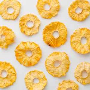 Vente en gros de délicieuses tranches d'ananas séchées de qualité supérieure chips d'ananas déshydratés au prix le plus bas - Product Image 4