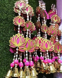 แขวนดอกบัวแขวนผนังที่สวยงามสำหรับฉากหลังของบ้านงานปาร์ตี้ที่บ้าน navratri pooja บ้านปาร์ตี้ Diwali heena mehendi dholki Deco - Product Image 1