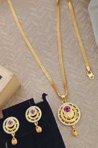 Traditional Indian Bridal <b>Jewellery</b> <b>Set</b> With Finishing Necklace Earrings for Wedding Available at Reasonable Prices - Product Image 5