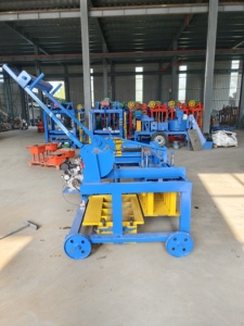 Máquina de fabricación de bloques de pavimento diésel QMR4-<span class=keywords><strong>45</strong></span>, línea de ladrillos, motor de cemento, fácil de operar, multicolor, 1 año de garantía, precio de fábrica. - Product Image 2