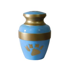 Urnas para mascotas de cremación de aluminio de alta calidad con estampado de patas urnas funerarias de metal con acabado de Peltre y azul cielo para cenizas humanas - Product Image 6
