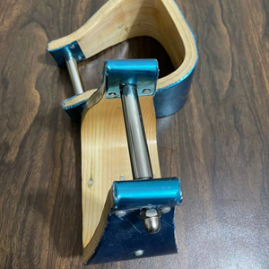 Estribo de Madera Premium para Caballo con Barra de Acero Inoxidable, Estribo Ecuestre Duradero, Venta al por Mayor OEM - Product Image 4