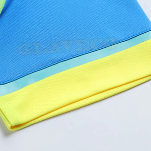 Uniforme deportivo de fútbol de secado rápido con logotipo personalizado para niños Juego de chándal de entrenamiento profesional con servicio OEM - Product Image 5