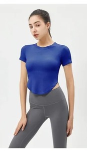 Vente en gros T-shirts décontractés pour femmes Slim Fit T Shirt Femme Haut à manches courtes Summer Ladies Plain Basic T-shirt Cotton T Shirt - Product Image 4