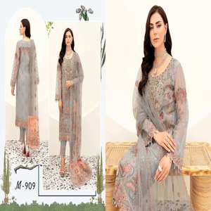 Salwar Kameez en organza élégant de la marque Ramsha pour femmes, vêtements de fête, broderie lourde, design moderne, vêtements indiens pakistanais - Product Image 2