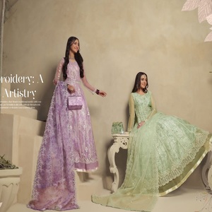 Trajes paquistaníes para mujeres de diseñadores pakistaníes Salwar kamez by Motis Fashion Vol SHANZAY Vestidos paquistaníes Kurta set para mujeres - Product Image 2