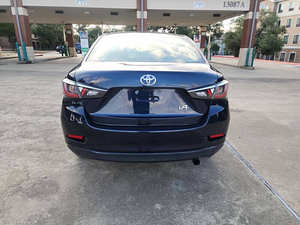 Voiture d'occasion de qualité à prix abordable, Toyota Yaris iA 2018, conduite à gauche - Product Image 5