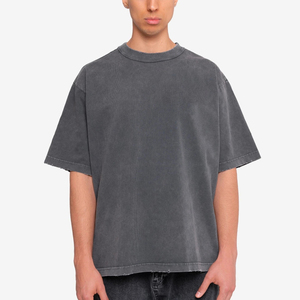 ทรงหลวมใส่สบาย เหมาะสำหรับใส่ลำลอง เสื้อยืดโอเวอร์ไซส์ผู้ชาย แขนสั้นน้ำหนักเบา เนื้อผ้าฝ้ายนุ่มระบายอากาศได้ดี - Product Image 1