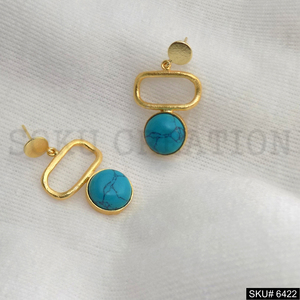 Boucles d'oreilles pendantes en plaqué or avec pierre turquoise SKU6422 - Product Image 2