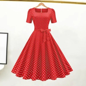 Robe col carré d'inspiration vintage Robe femme vintage élégante Robe à pois vintage Design rétro intemporel pour femme classique - Product Image 5