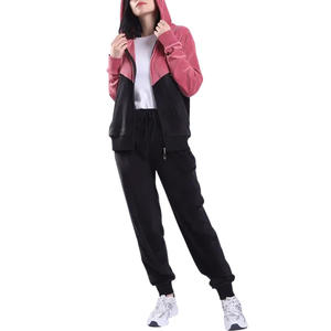 Chándal de dos piezas personalizado para mujer, ajuste OEM, tela suave transpirable, bordado, Impresión de logotipo Vintage, ropa de etiqueta privada - Product Image 1