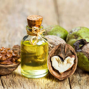 Huile de noix pressée à froid biologique 100% pure raffinée pour la cuisson, huile comestible saine de qualité supérieure, soin naturel de la peau et des cheveux, très demandée - Product Image 2