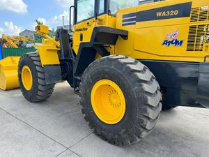 Meilleure vente chargeuse sur pneus Komatsu WA320 Diesel d'occasion en excellente condition de fonctionnement avec moteur pompe de haute qualité Meilleur prix - Product Image 5
