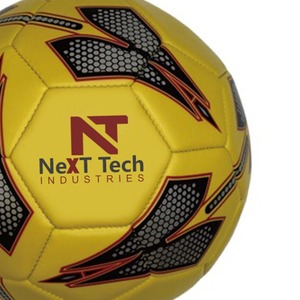 Tech Industries Ballon d'entraînement de football Matériau PU à des fins d'entraînement avec un design personnalisé et un logo personnalisé - Product Image 3