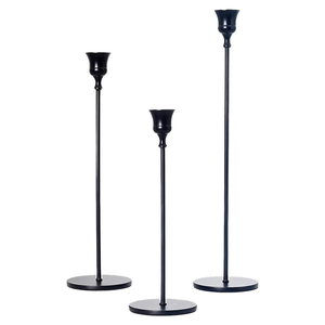 เชิงเทียนโลหะสำหรับตกแต่งบ้าน เชิงเทียนทันสมัย เหมาะสำหรับเพิ่มแสงอบอุ่นในทุกพื้นที่ - Product Image 1