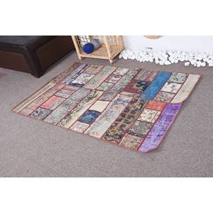 พรมขนแกะสไตล์เทอร์ควิทเทจขนาด330x510ซม. ดีไซน์โบโฮแบบเย็บปะติดสีเบจสำหรับโถงข้างเตียงวัยรุ่นพร้อมแผ่นรองยาง - Product Image 1