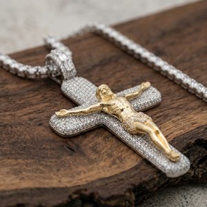 จี้พระเยซูรูปกางเขนแบบ Iced Out ชุบทองสองสี เครื่องประดับฮิปฮอป สร้อยสแตนเลสแบบ Micro Pave สั่งทำได้ - Product Image 6