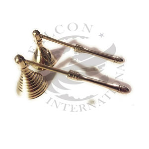 Vela chapada en plata de calidad superior Mango decorativo Acabado antiguo Última decoración del hogar Snuffer para Navidad - Product Image 5