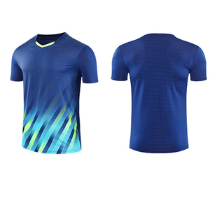 Camisas de hombre de poliéster de alta calidad camisetas de sublimación transpirables para hombre logotipo personalizado de poliéster 100% al por mayor logotipo personalizado OEM - Product Image 1