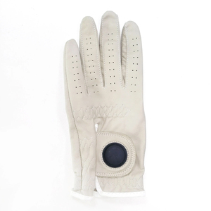 Gants de golf professionnels personnalisables pour hommes en cuir Cabretta, protection UV, respirants et avec poignées ergonomiques, couleurs personnalisées - Product Image 6