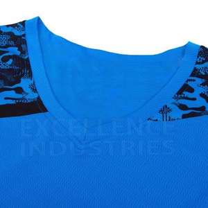 Ensemble d'uniformes de basketball unisexes sur mesure fabriqués au Pakistan, prix bas, respirant, séchage rapide, 100% polyester, tailles plus grandes - Product Image 2