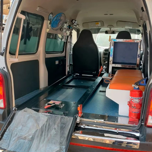 NOUVEAU MARUTI EECO TRANSPORT DE PATIENT AMBULANCE EXPORTATION DE L'INDE AMBULANCE PRÊTE À L'EMPLOI - Product Image 3