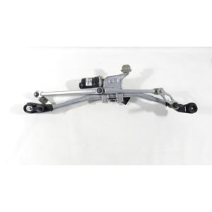MOTEUR D'ESSUIE-GLACE AVANT COMPLET AVEC TANDEM PEUGEOT 208 Série 9824784980 (19>) - Product Image 1