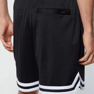 Luxe été broderie hommes Shorts Muscle Fitness Shorts de sport maille décontracté Gym Logo personnalisé basket-ball respirant hommes Shorts - Product Image 6