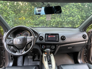 Coches Usados en Buen Estado, Champagne 2016-2017, Recién Llegados, Exportación de Coches de Segunda Mano, Entrega a Todo el Mundo - Product Image 5