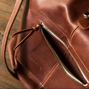 กระเป๋าโท้ทหนังแท้สำหรับผู้หญิงกระเป๋าสะพายไหล่และกระเป๋าถือลายโลโก้ - Product Image 5