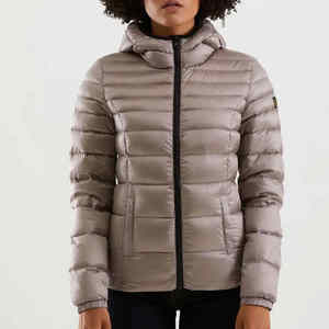 Blousons d'hiver chauds pour femmes de haute qualité respirants imperméables en coton tricoté à capuche à manches longues - Product Image 2