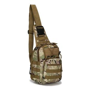 Échantillon gratuit Nouveau design de sac à bandoulière léger et imperméable pour hommes, sac banane latéral à bretelles, sac de taille - Product Image 5