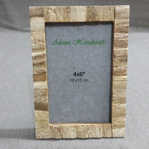 Cadre photo vintage en os incrusté, cadre pour toile, par Crafts Galore, au prix d'usine - Product Image 1