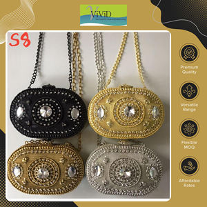 Proveedor de Stock al por Mayor que Vende Bolsos de Mano de Metal con Cuentas de Alta Calidad, Duraderos, Listos para Bodas, Bolsos Ligeros para Mujer - Product Image 4