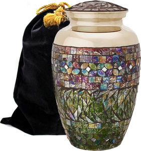 Urnes funéraires modernes en aluminium peint léger pour cendres humaines, faites à la main, capacité personnalisable, vase de table pour hommes et femmes - Product Image 1