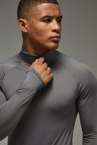 Ensemble de yoga pour hommes, vente en gros, vêtements de sport pour hommes, vêtements de course à pied, vêtements de sport pour la salle de sport, ensemble de survêtement de yoga en molleton - Product Image 2