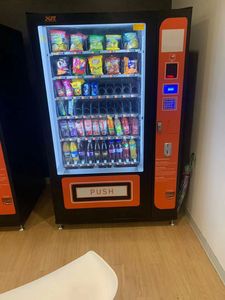 Compre la Mejor Máquina Expendedora Automática de Comida y Bebidas de Gran Capacidad, 24 Horas, con los Productos Más Vendidos, Calidad Premium y Entrega Rápida - Product Image 4