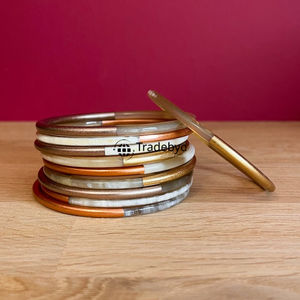 Brazalete de Cuerno Natural Hecho a Mano de Lujo - Joyería de Moda Unisex de Primera Calidad, Regalo de Tradebyd - Product Image 2