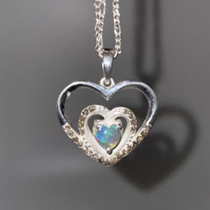 จี้หัวใจเพชรโอปอลสีเงินสเตอร์ลิง925ทันสมัยทำจากสแตนเลสอัญมณีโอปอลเอธิโอเปียธรรมชาติสำหรับปาร์ตี้ - Product Image 3