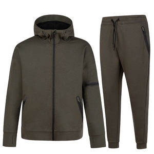 Conjunto de Jersey clásico transpirable y de secado rápido, venta al por mayor, ropa deportiva de fútbol personalizada para hombres, chándal para hombres - Product Image 1