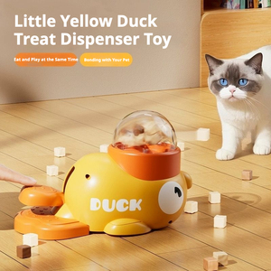 Alimentador de mascotas interactivo en forma de pato, juguete dispensador de tratamiento, movimiento y entretenimiento para amigos peludos - Product Image 3