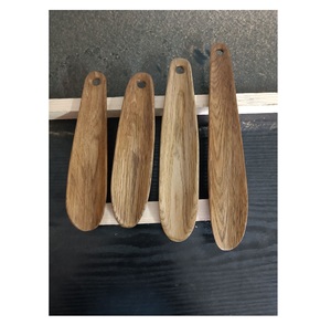 Chausse-pied en bois naturel écologique de luxe accessoire classique fabriqué à la main pour hommes et femmes produit d'artisanat en cuir - Product Image 1