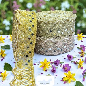 ลูกไม้ปักลายแบบสั่งทำพิเศษ เป็นมิตรกับสิ่งแวดล้อม ประดับมุก สำหรับชุดเจ้าสาว ลายดอกไม้สไตล์วินเทจ สำหรับงานเย็บปักถักร้อยและงานตกแต่ง - Product Image 3