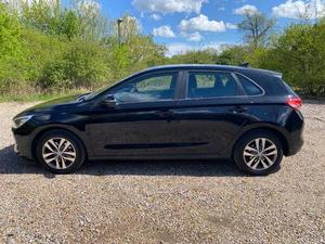 HYUNDAI I30 1.0 T-GDI 2017 USADO, Volante a la Izquierda/Derecha - Product Image 3