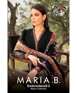 Robe musulmane modeste et décontractée de style abaya turque avec robes caftan et perles en satin - Product Image 2