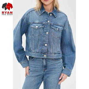 Veste en jean tendance pour femme avec des coutures solides, coupe régulière, manches longues et style de rue élégant - Product Image 3